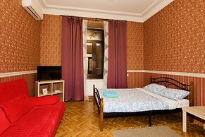 LUXKV Apartment on Kudrinskaya Ploschad