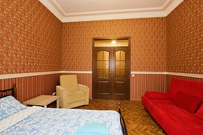 LUXKV Apartment on Kudrinskaya Ploschad