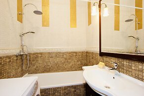 LUXKV Apartment on Kudrinskaya Ploschad