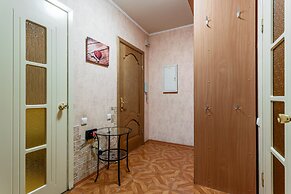Hello Apartment on Kolomyazhskiy 26