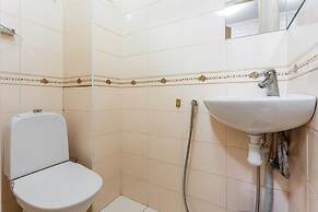 Hello Apartment on Kolomyazhskiy 26