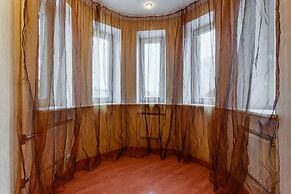 Hello Apartment on Kolomyazhskiy 26