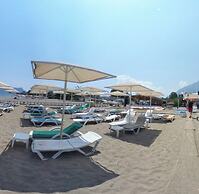 Kaftans Hotel by RRH&R