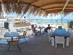 Kaftans Hotel by RRH&R