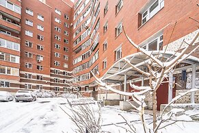 Hello Apartment on Kolomyazhskiy 36