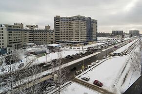 Hello Apartment on Kolomyazhskiy 36