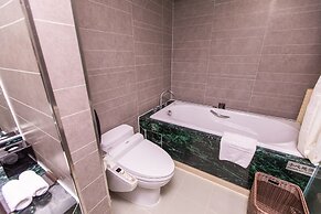 Beijing Broadcasting Tower Hotel