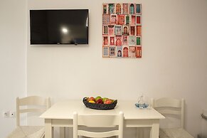 Irene Beach Apartments