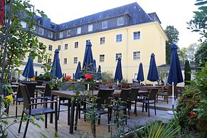 CAREA Schlosshotel Domäne Walberberg