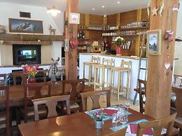 Auberge Du Pont De L'Alp