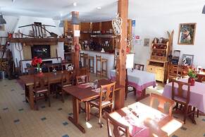 Auberge Du Pont De L'Alp