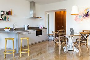 Puerta Catedral Indias Lofts