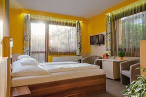 Hotel Mayer Alsoörs