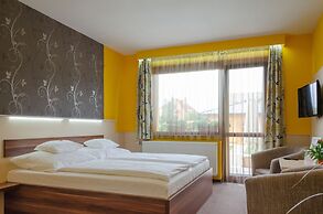 Hotel Mayer Alsoörs