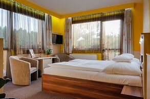 Hotel Mayer Alsoörs