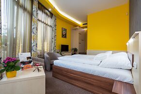 Hotel Mayer Alsoörs