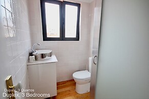 Akicity Lisboa In III