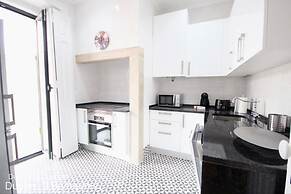 Akicity Lisboa In III