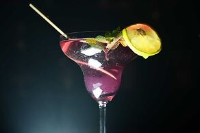 Treebo Durga Boji Grand, Gonikoppal Town