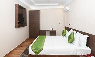 Treebo Durga Boji Grand, Gonikoppal Town