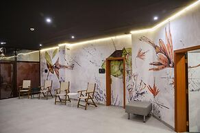 Flora hotel apartments