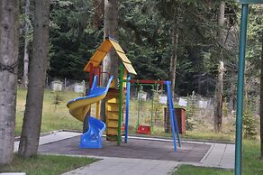 Flora hotel apartments