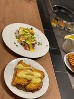 Flora hotel apartments