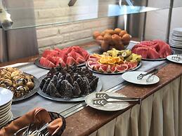 Flora hotel apartments