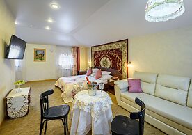 Sovetskaya Themed Hotel