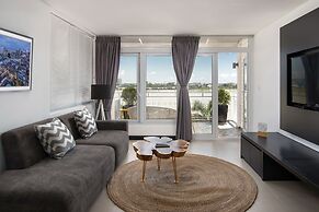 Tao Riverside Residence