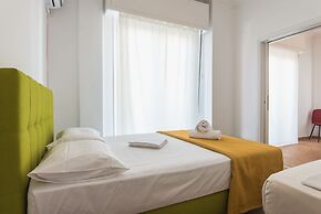 Super Paradise Apartments