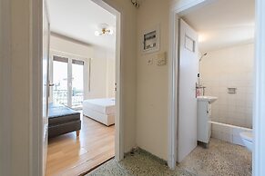 Super Paradise Apartments