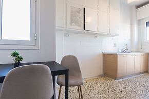 Super Paradise Apartments