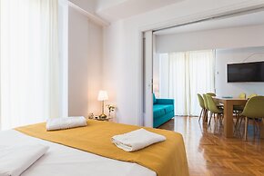 Super Paradise Apartments