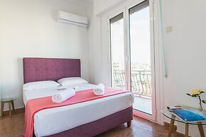 Super Paradise Apartments