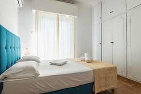 Super Paradise Apartments