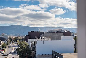 Super Paradise Apartments