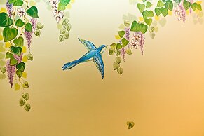 Kvart Boutique Smolenskaya