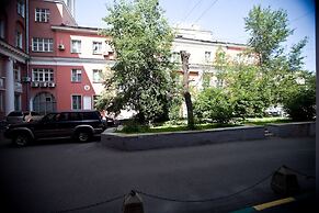 Kvart Boutique Smolenskaya