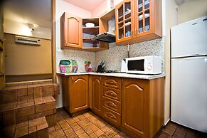 Kvart Boutique Smolenskaya