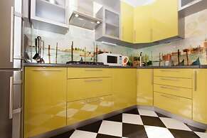 Kvart Boutique Smolenskaya