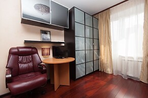 Kvart Boutique Smolenskaya