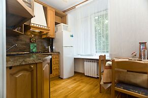 Kvart Boutique Smolenskaya