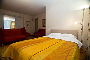 Kvart Boutique Smolenskaya