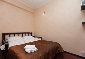 Kvart Boutique Smolenskaya