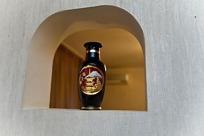 Kvart Boutique Smolenskaya