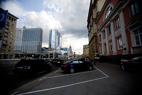 Kvart Boutique Smolenskaya