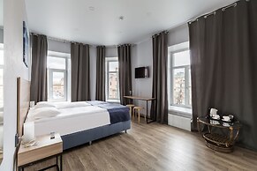 Nomera na Nevskom 111