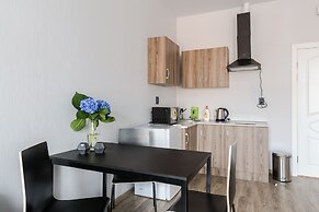 Nomera na Nevskom 111