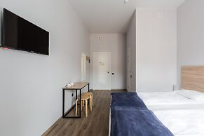 Nomera na Nevskom 111